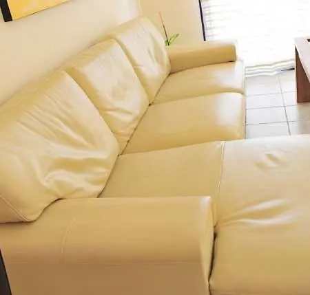 Playa Blanca Sleeps 6 Pool Air Con Wifi Apartment *