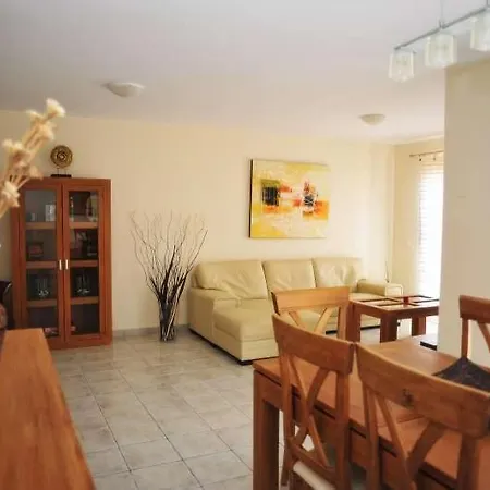 Playa Blanca Sleeps 6 Pool Air Con Wifi * Playa Blanca (Lanzarote)