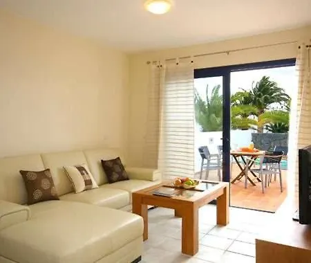 Playa Blanca Sleeps 6 Pool Air Con Wifi * Playa Blanca (Lanzarote)
