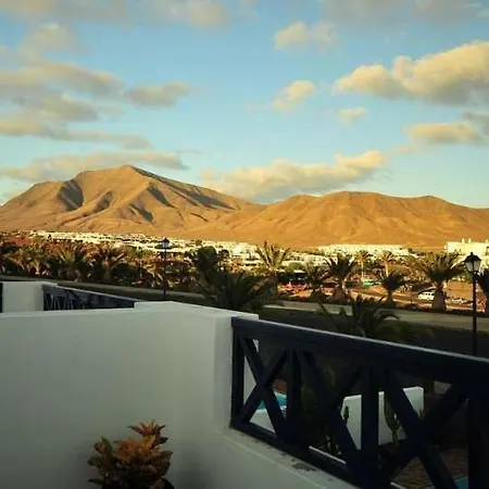 Apartment Playa Blanca Sleeps 6 Pool Air Con Wifi Playa Blanca (Lanzarote)